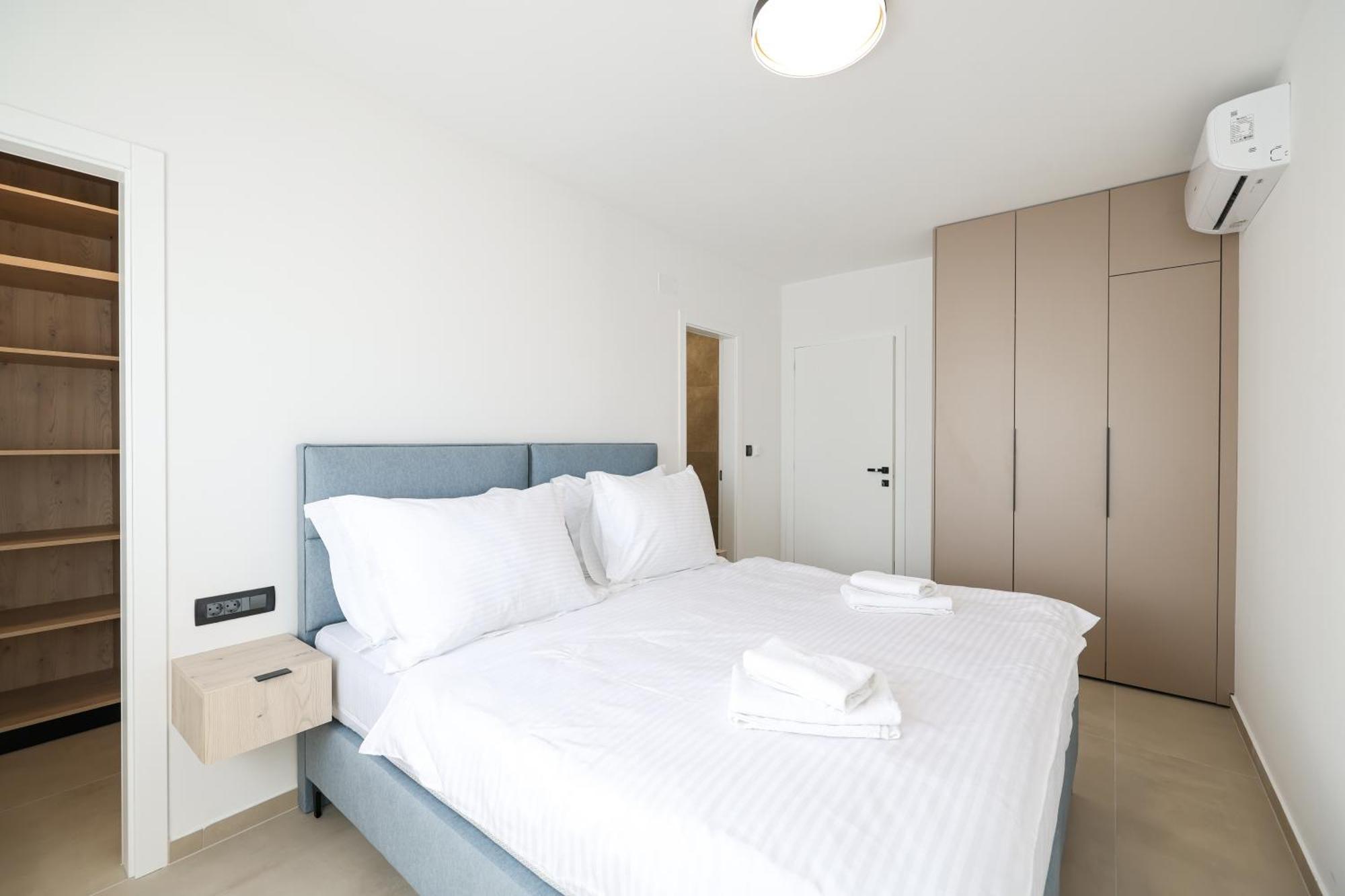 Deluxe Apartments Privlaka On The Sand الغرفة الصورة